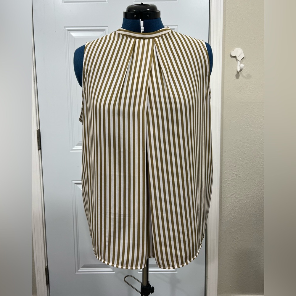 Banana Republic stripe top